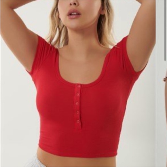 NWOT! Garage Crop Tee - Picture 2 of 6